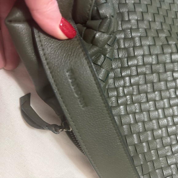 Mandrn Evra Bag in dark Green - Picture 6 of 6